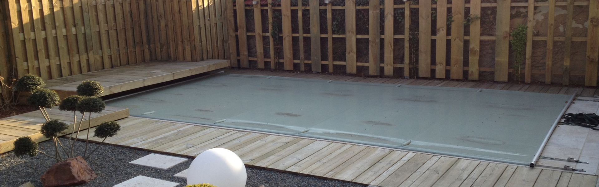 Couverture à barres pour piscine